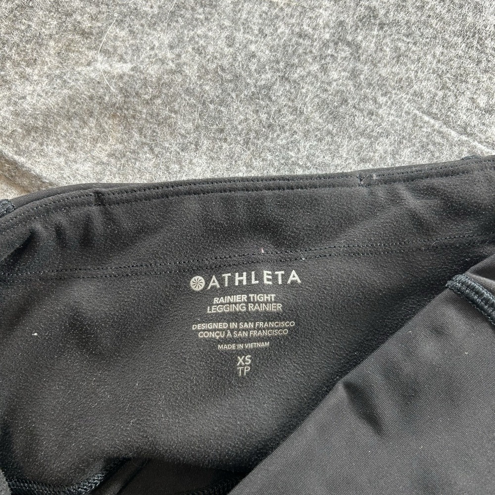ATHLETA Rainier 7/8 Tight Women's XS Workout Run Winter Black Pockets - Picture 7 of 10